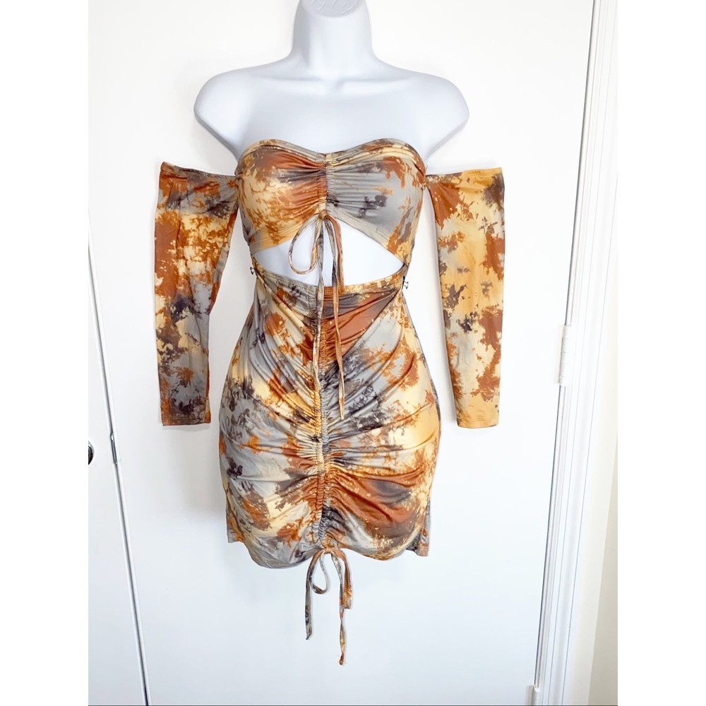 OFF THE SHOULDER CUT OUT DRESS MEDIUM